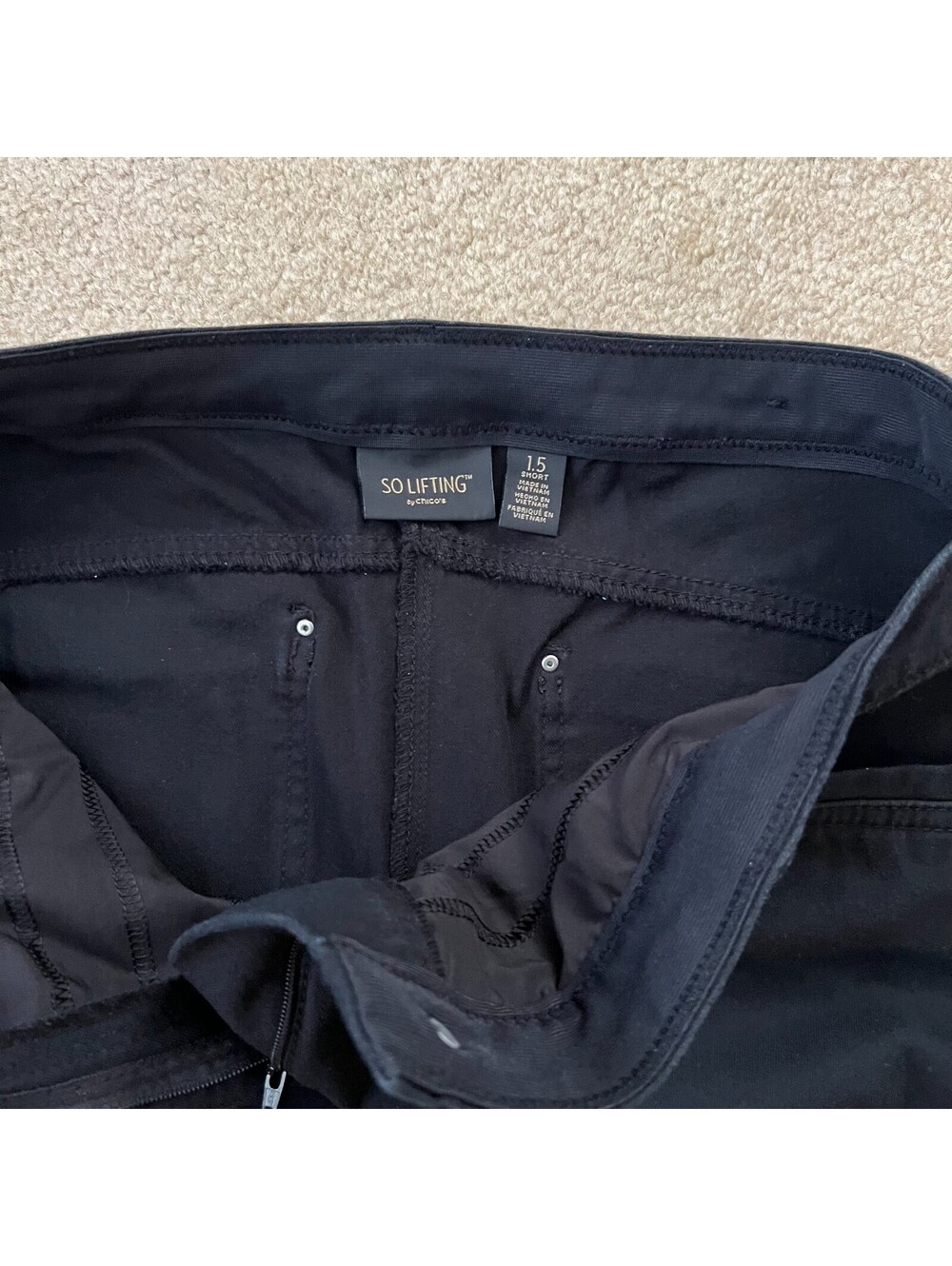 Chico Size 1.5 Short (10S) Black Straight Leg Stretch 28.5"